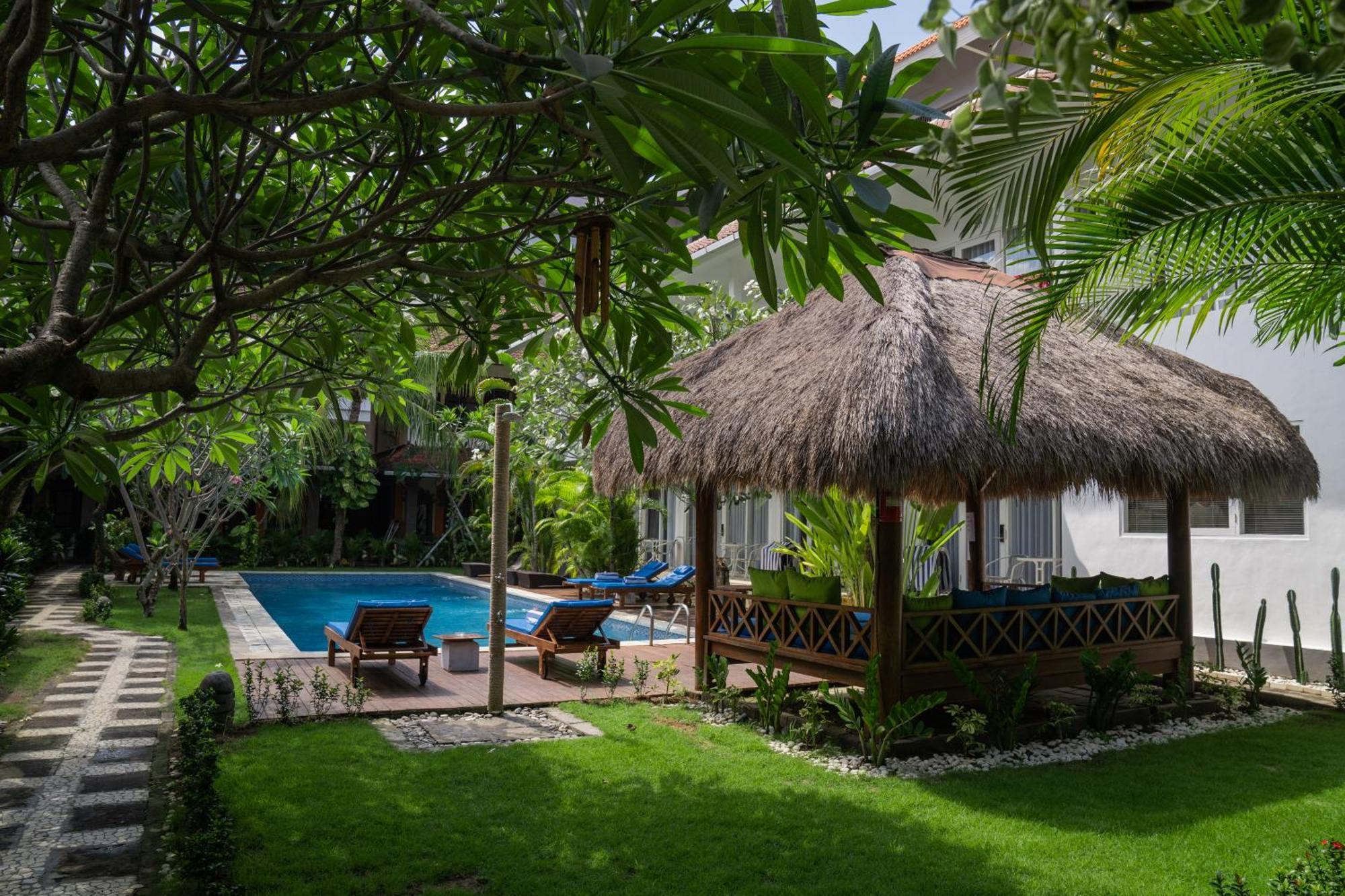 Easy Surf Camp Ξενοδοχείο Kuta Lombok Εξωτερικό φωτογραφία