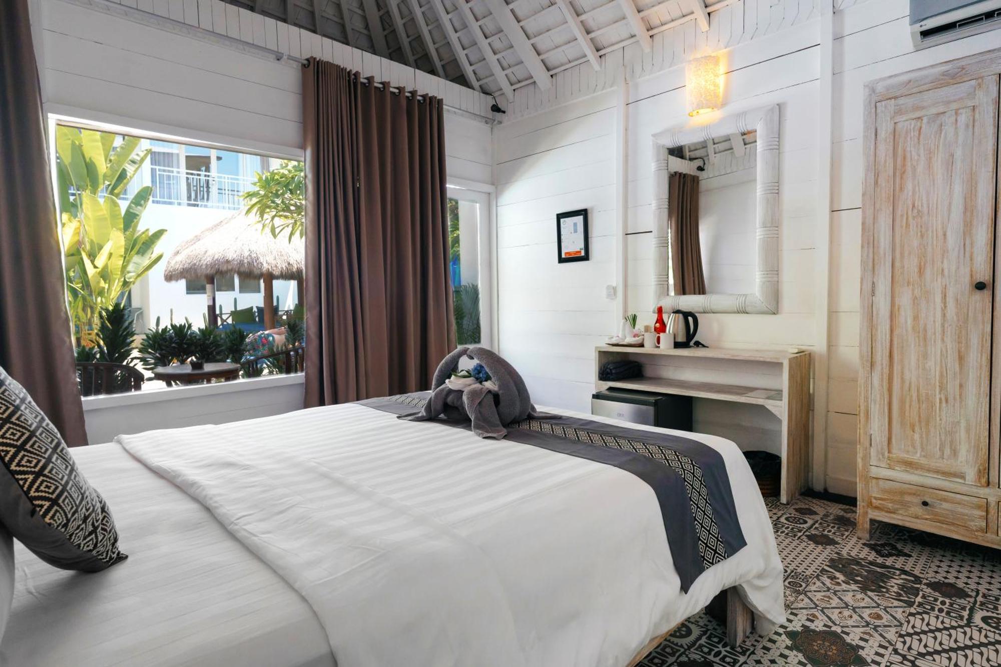 Easy Surf Camp Ξενοδοχείο Kuta Lombok Εξωτερικό φωτογραφία